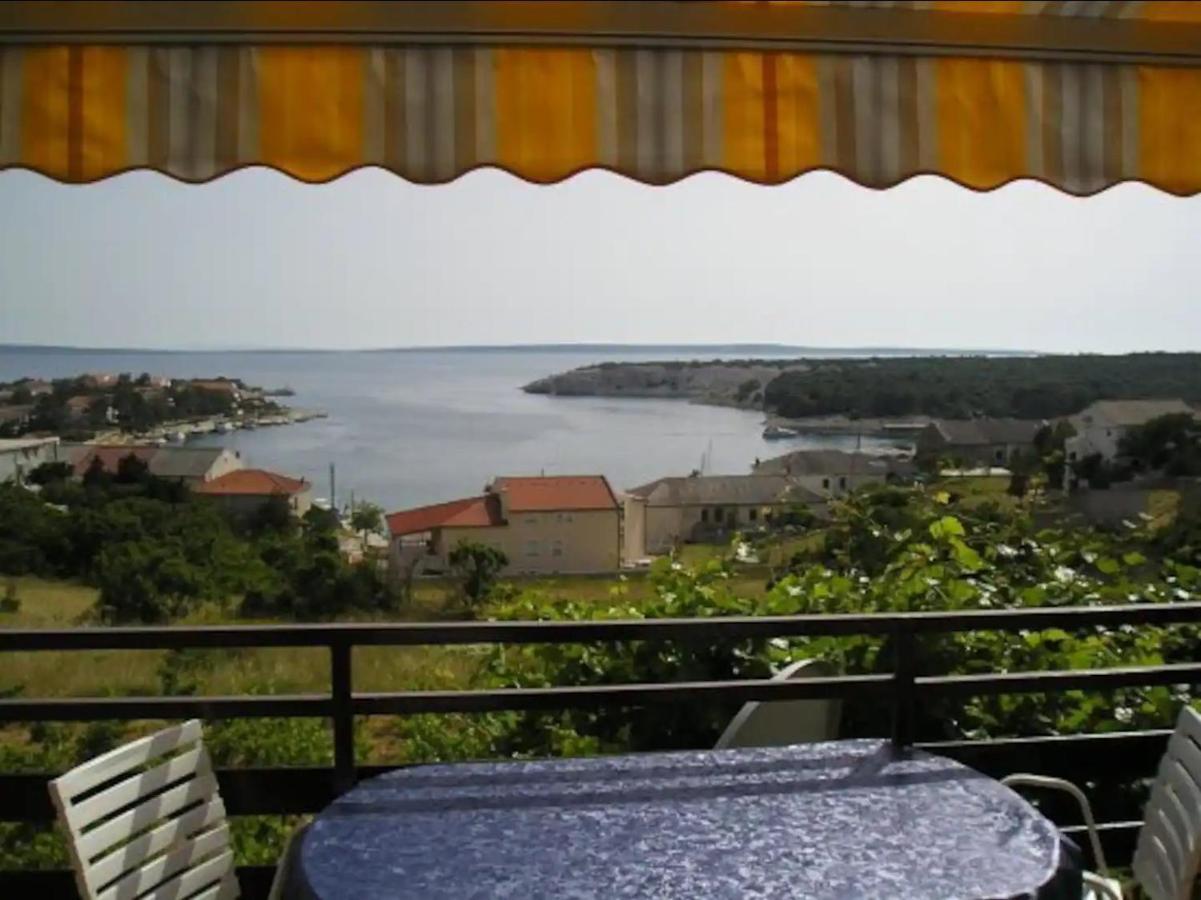 Apartments Davorka Шимуни Экстерьер фото