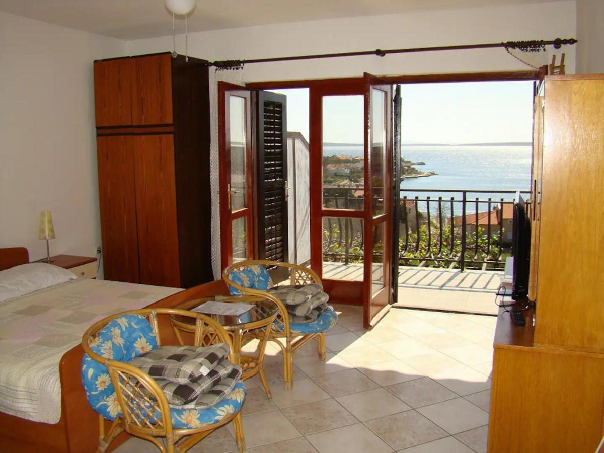 Apartments Davorka Шимуни Экстерьер фото